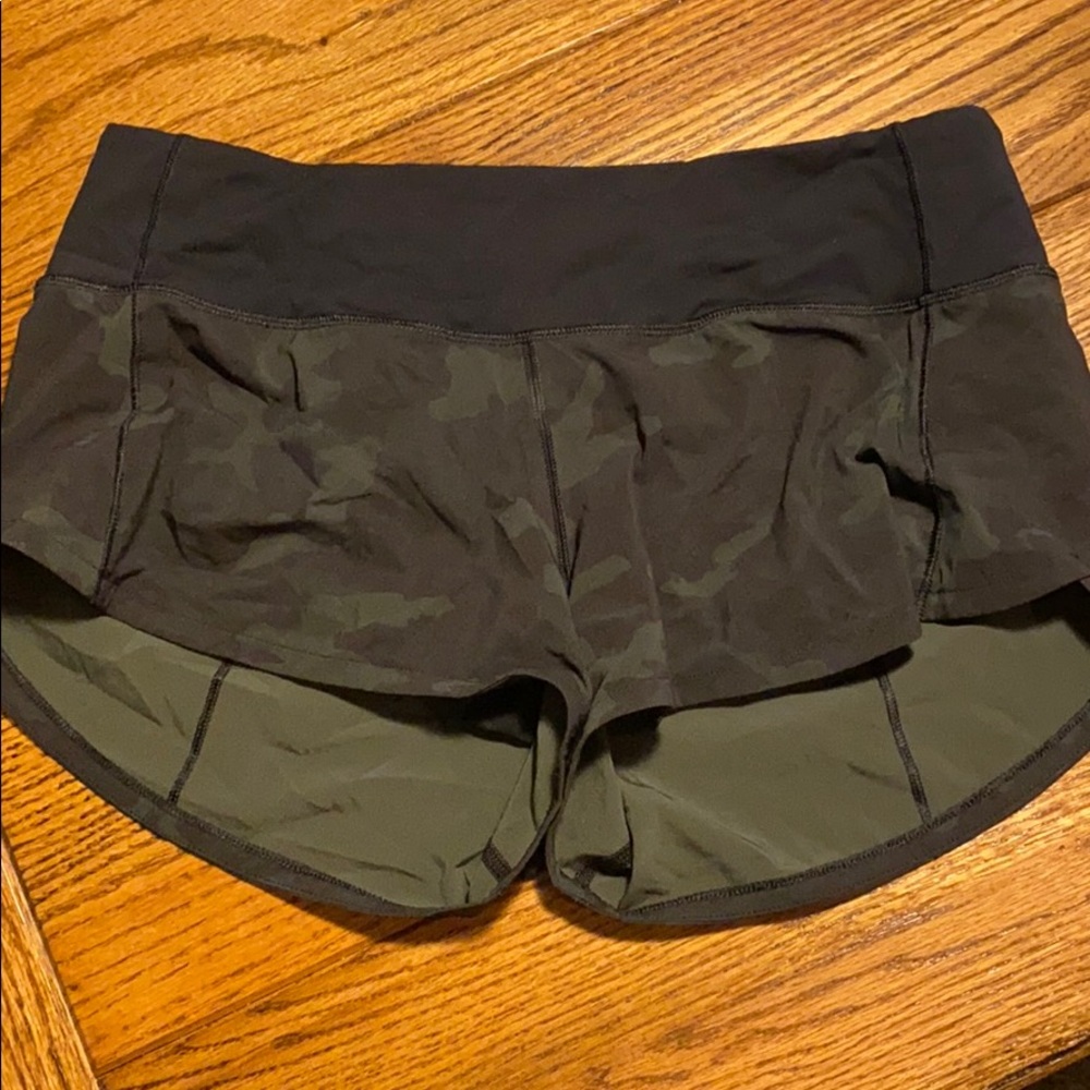 Lululemon Speed Up Short Camo